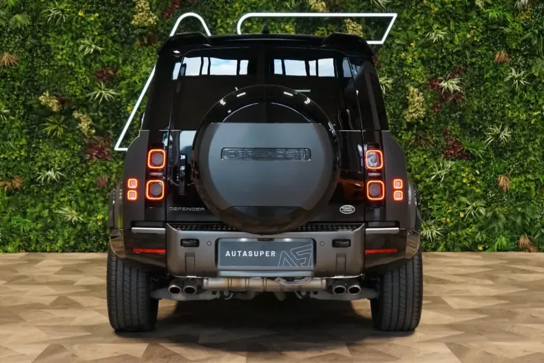 Land Rover Defender din 2023 cu 42.190 km - oferta LAN152625 - foto 11