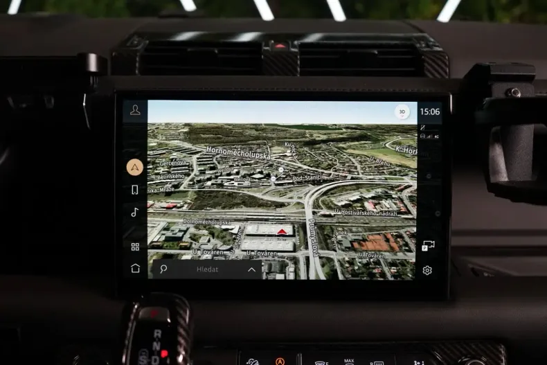 Land Rover Defender din 2023 cu 42.190 km - oferta LAN152625 - foto 32