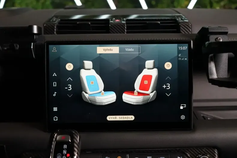 Land Rover Defender din 2023 cu 42.190 km - oferta LAN152625 - foto 34