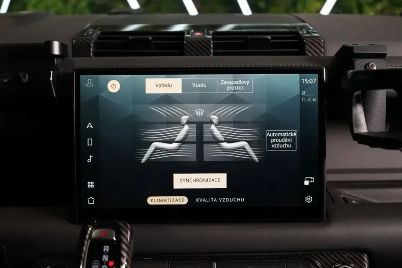 Land Rover Defender din 2023 cu 42.190 km - oferta LAN152625 - foto 35