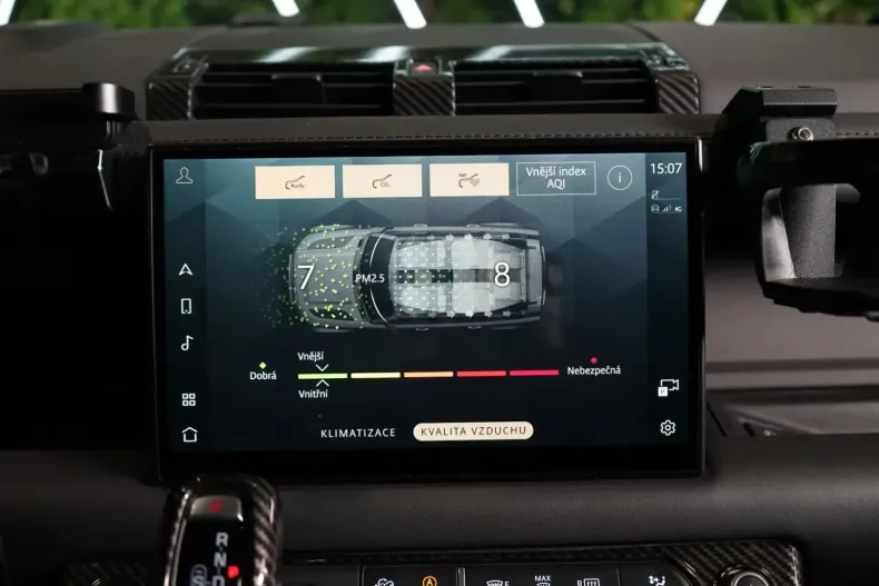 Land Rover Defender din 2023 cu 42.190 km - oferta LAN152625 - foto 40