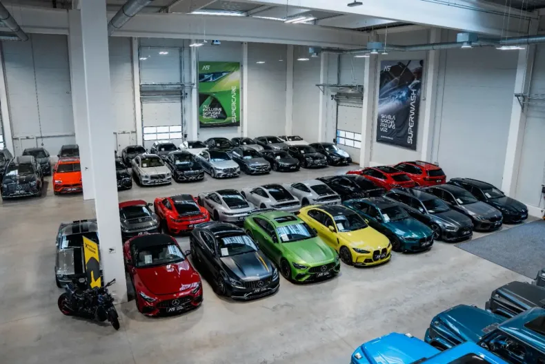 Land Rover Defender din 2023 cu 42.190 km - oferta LAN152625 - foto 46