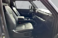 Land Rover Defender din 2023 cu 13.500 km - oferta LAN152626 - foto 3