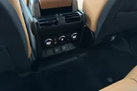 Land Rover Defender din 2023 cu 46.000 km - oferta LAN152627 - foto 14