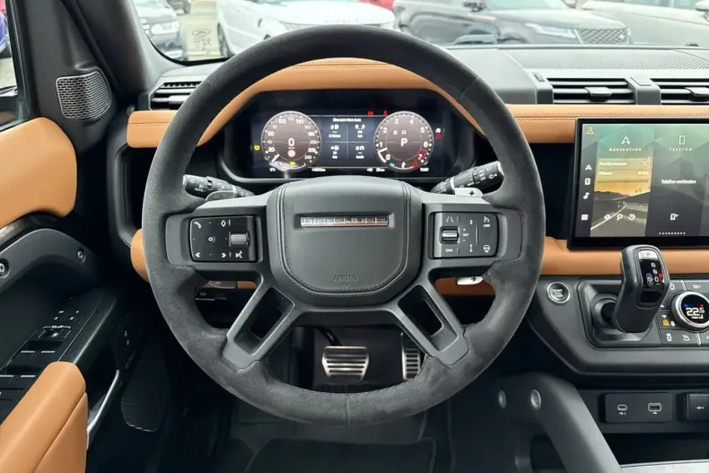 Land Rover Defender din 2023 cu 46.000 km - oferta LAN152627 - foto 15