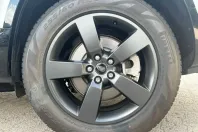 Land Rover Defender din 2023 cu 32.900 km - oferta LAN152628 - foto 6