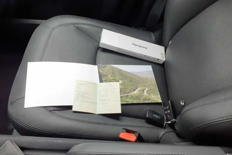 Land Rover Defender din 2023 cu 40.000 km - oferta LAN152630 - foto 11