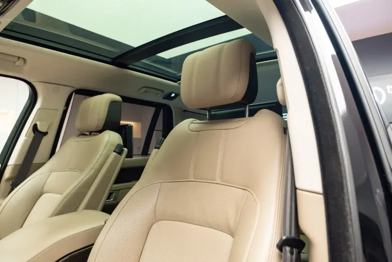 Land Rover Range Rover din 2021 cu 106.000 km - oferta LAN152636 - foto 23