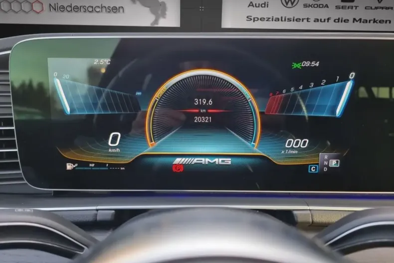 Mercedes-Benz GLE 53 AMG din 2023 cu 39.986 km - oferta MER152642 - foto 19