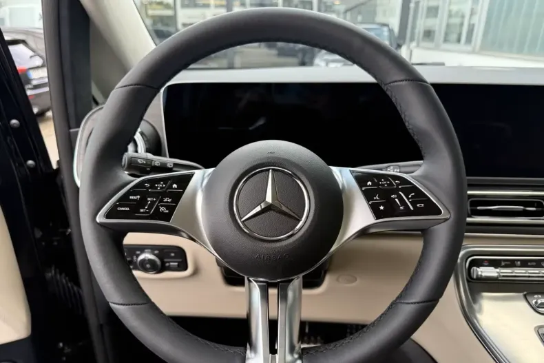 Mercedes-Benz V 300 din 2025 cu 8.000 km - oferta MER152651 - foto 14