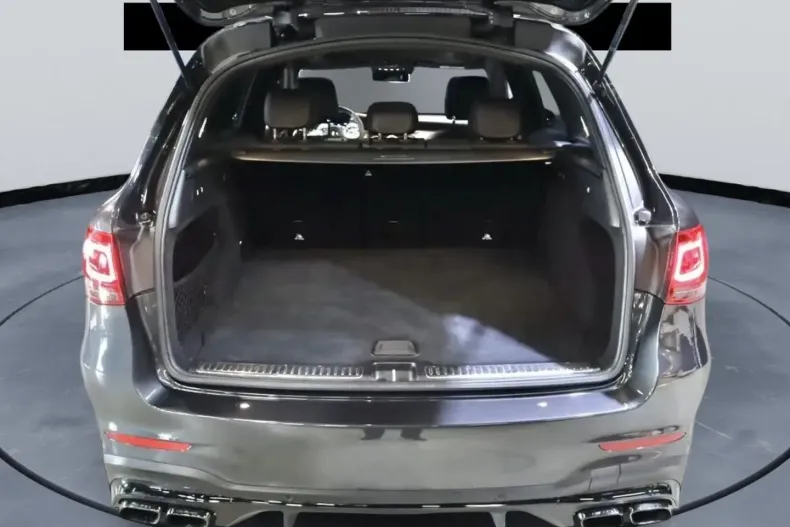 Mercedes-Benz GLC 63 AMG din 2022 cu 18.400 km - oferta MER152653 - foto 8