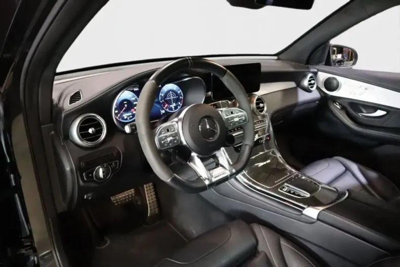 Mercedes-Benz GLC 63 AMG din 2022 cu 18.400 km - oferta MER152653 - foto 11