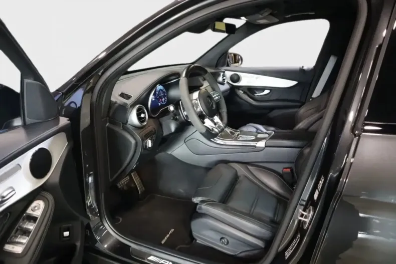 Mercedes-Benz GLC 63 AMG din 2022 cu 18.400 km - oferta MER152653 - foto 12