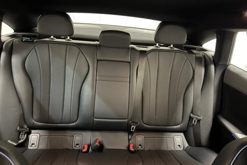 Mercedes-Benz EQE din 2022 cu 63.533 km - oferta MER152654 - foto 15