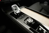 Volvo XC90 din 2022 cu 3.120 km - oferta VOL152659 - foto 10