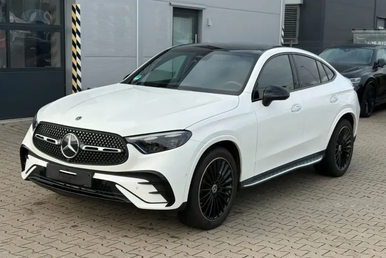 Mercedes-Benz GLC 300 din 2025 cu 15.100 km - oferta MER152668 - foto 1