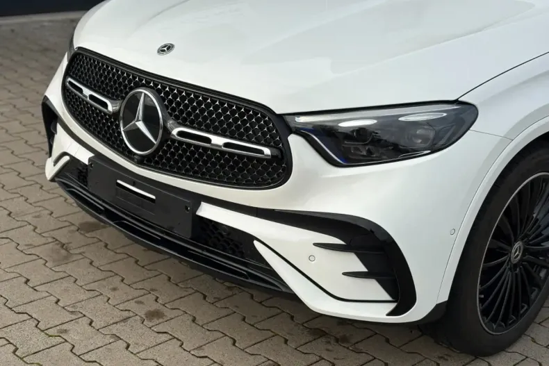 Mercedes-Benz GLC 300 din 2025 cu 15.100 km - oferta MER152668 - foto 11