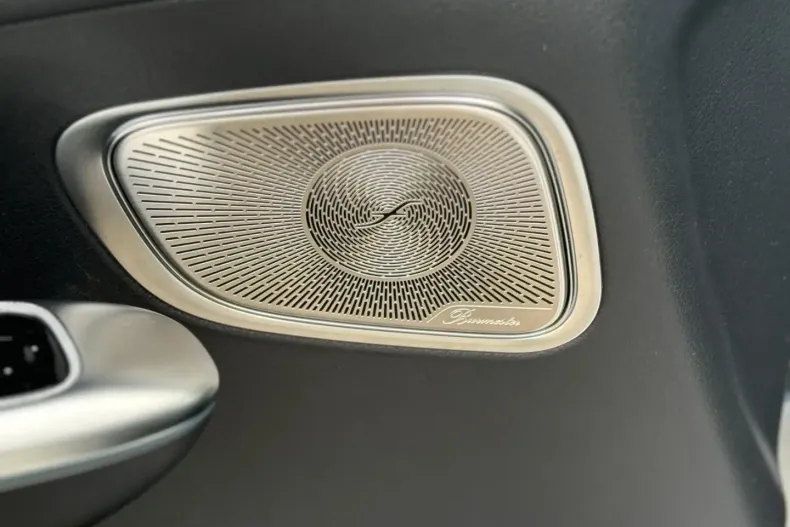 Mercedes-Benz GLC 300 din 2025 cu 15.100 km - oferta MER152668 - foto 14