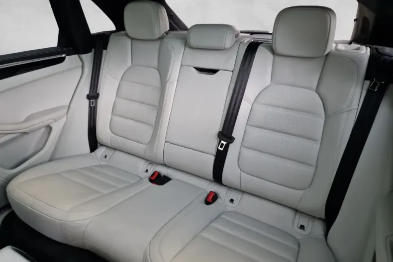 Porsche Macan din 2021 cu 79.408 km - oferta POR152669 - foto 16