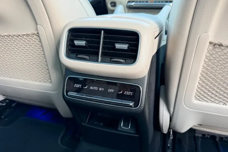 Mercedes-Benz GLE 450 din 2021 cu 45.809 km - oferta MER152670 - foto 26