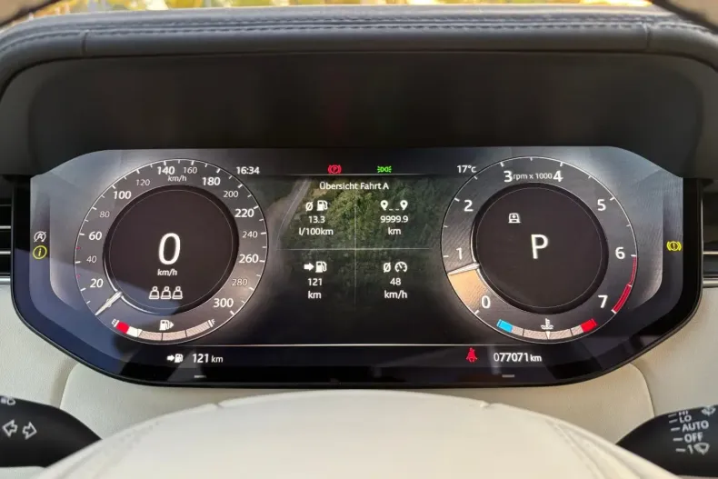 Land Rover Range Rover din 2022 cu 77.000 km - oferta LAN152671 - foto 31