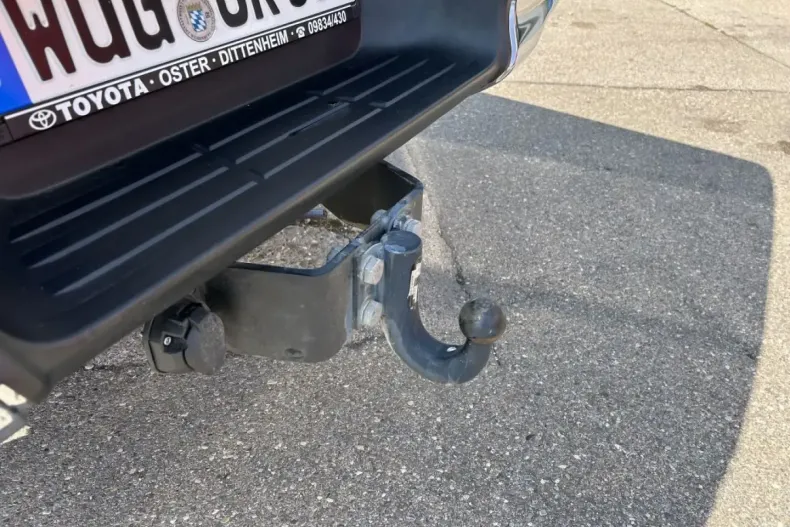 Toyota Hilux din 2024 cu 2.500 km - oferta TOY152674 - foto 11