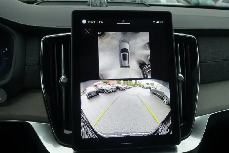 Volvo XC90 din 2025 cu 19.470 km - oferta VOL152677 - foto 11