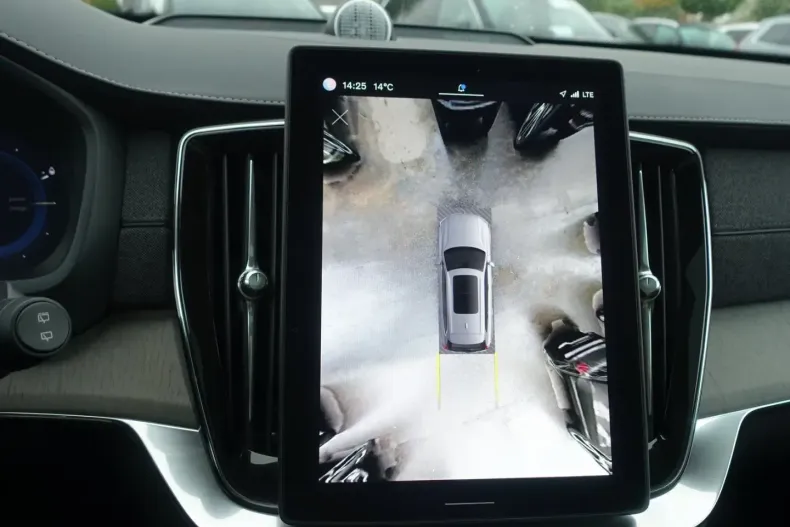 Volvo XC90 din 2025 cu 19.470 km - oferta VOL152677 - foto 23