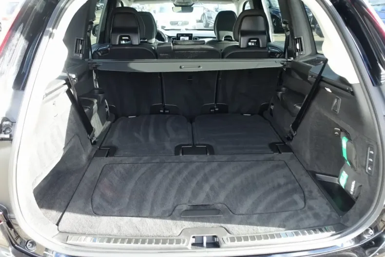 Volvo XC90 din 2025 cu 17.959 km - oferta VOL152678 - foto 27