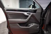 Volkswagen Touareg din 2025 cu 18.000 km - oferta VOL152679 - foto 22