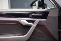 Volkswagen Touareg din 2025 cu 18.000 km - oferta VOL152679 - foto 23