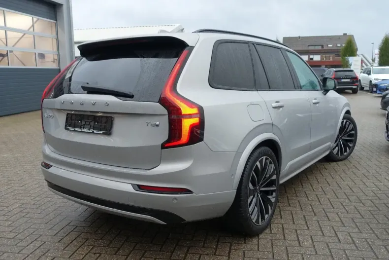 Volvo XC90 din 2025 cu 20.200 km - oferta VOL152682 - foto 4