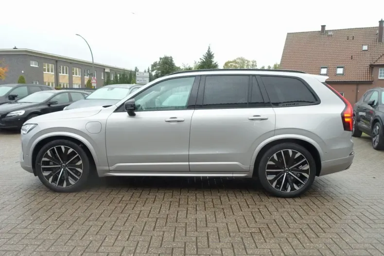 Volvo XC90 din 2025 cu 20.200 km - oferta VOL152682 - foto 7
