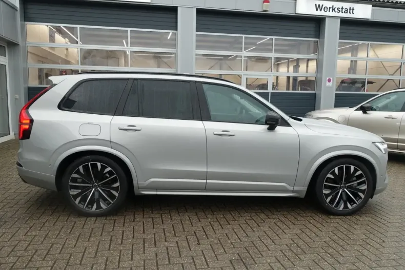 Volvo XC90 din 2025 cu 20.200 km - oferta VOL152682 - foto 8