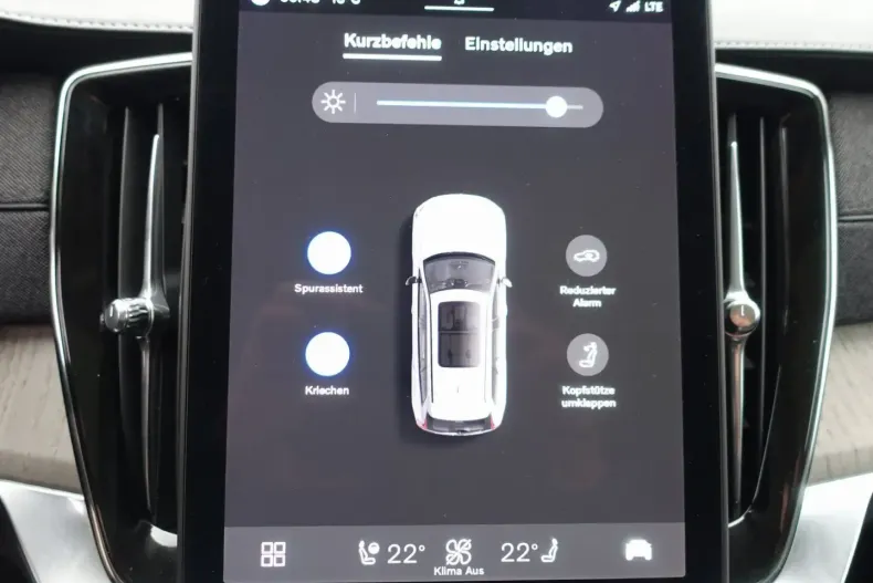 Volvo XC90 din 2025 cu 20.200 km - oferta VOL152682 - foto 18