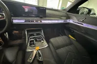 BMW 750 din 2023 cu 38.200 km - oferta BMW152687 - foto 12