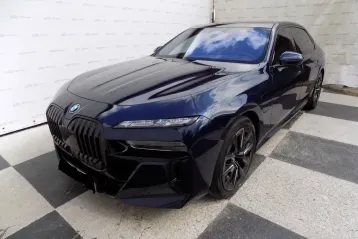 BMW 750 din 2023 - oferta BMW152691