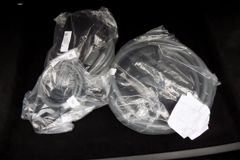 BMW 750 din 2023 cu 67.754 km - oferta BMW152691 - foto 8