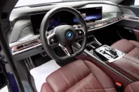 BMW 750 din 2023 cu 67.754 km - oferta BMW152691 - foto 11