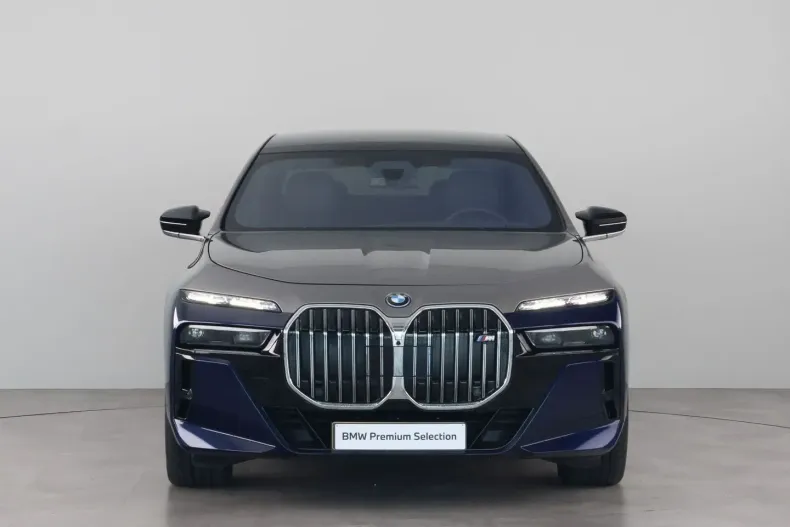 BMW i7 din 2024 cu 6.806 km - oferta BMW152698 - foto 2