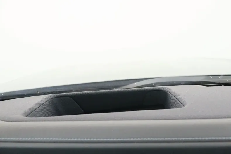 BMW i7 din 2024 cu 6.806 km - oferta BMW152698 - foto 10