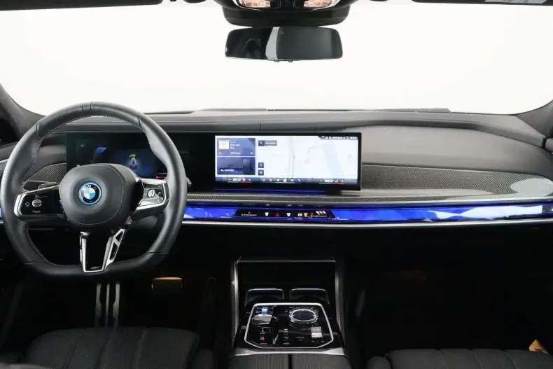 BMW i7 din 2024 cu 6.806 km - oferta BMW152698 - foto 16