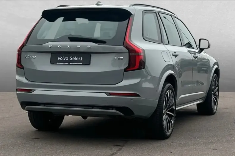 Volvo XC90 din 2025 cu 22.000 km - oferta VOL152702 - foto 2