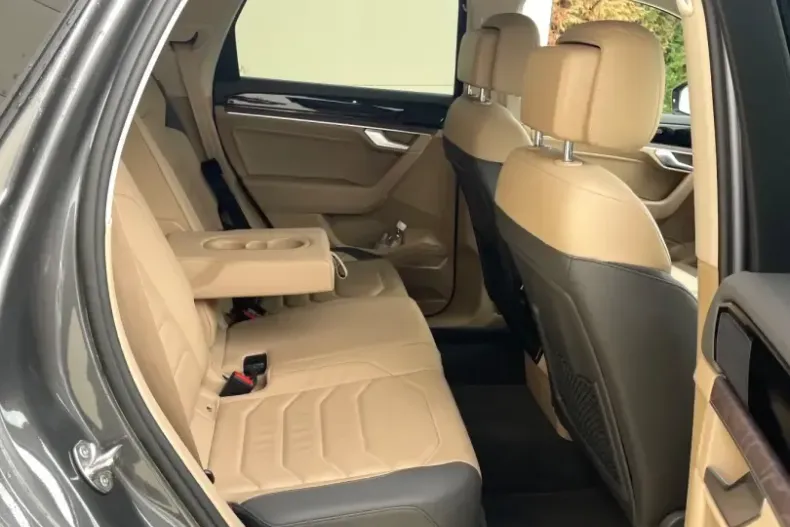 Volkswagen Touareg din 2021 cu 37.000 km - oferta VOL152705 - foto 6