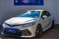 Toyota Camry din 2022 cu 86.994 km - oferta TOY152710 - foto 1