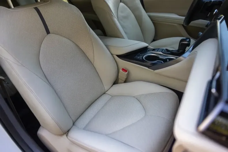 Toyota Camry din 2022 cu 86.994 km - oferta TOY152710 - foto 26