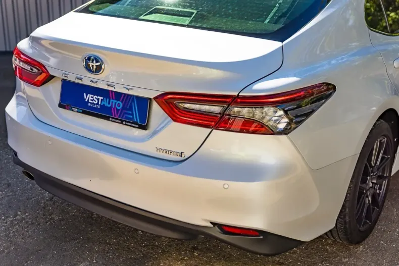 Toyota Camry din 2022 cu 86.994 km - oferta TOY152710 - foto 38