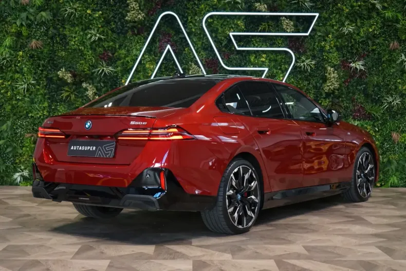 BMW 550 din 2024 cu 21.170 km - oferta BMW152711 - foto 8