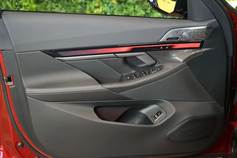 BMW 550 din 2024 cu 21.170 km - oferta BMW152711 - foto 13