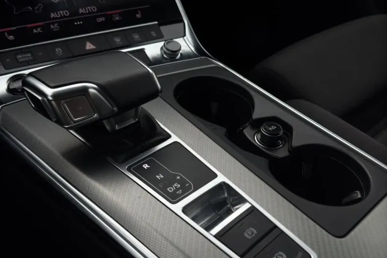 Audi A6 din 2020 cu 52.000 km - oferta AUD152712 - foto 18